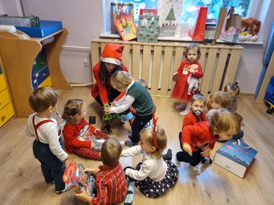 Kraina Malucha. Niepubliczny, prywatny żłobek. Sosnowiec, dzieci od 4 miesiąca.